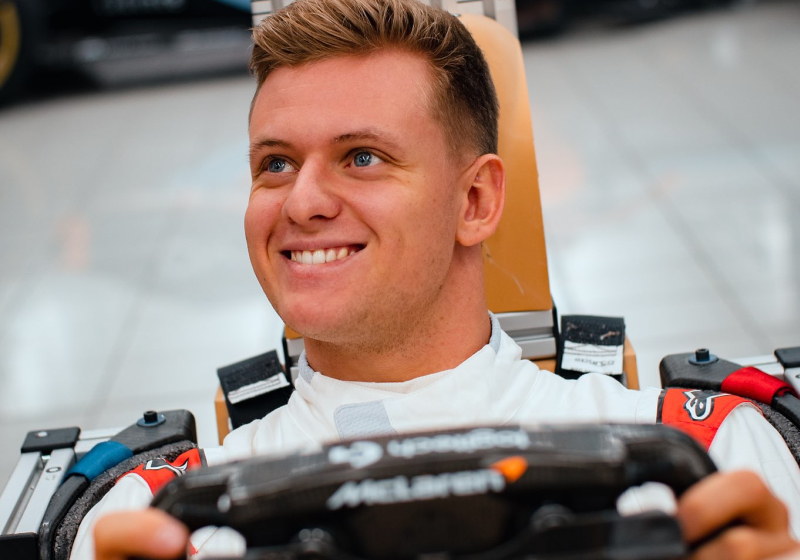 Williams no se plantea traer a Schumacher, seguirán con Sargeant