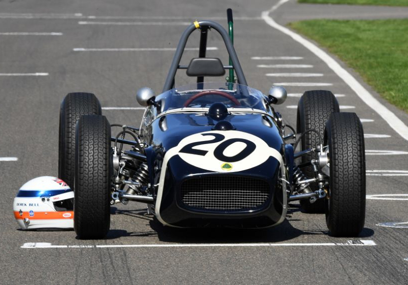 Racelegende Stirling Moss op negentigjarige leeftijd overleden