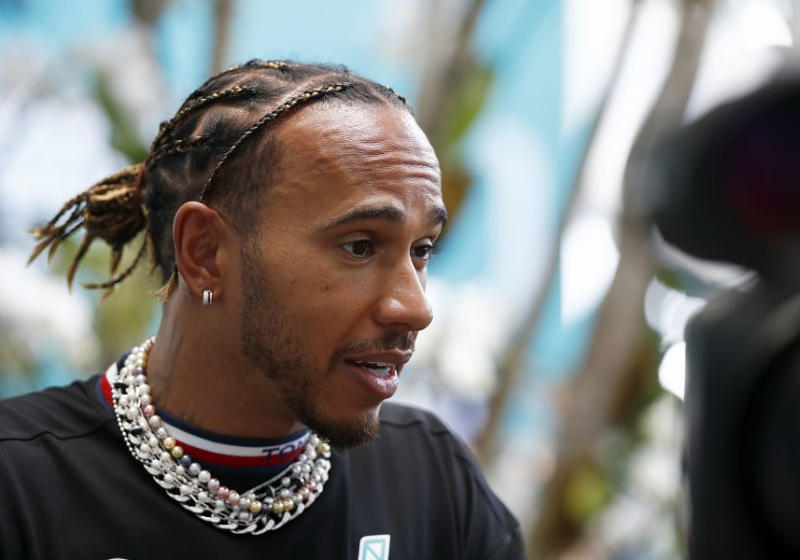 Hamilton rebukes "silly" Marko retirement jibe