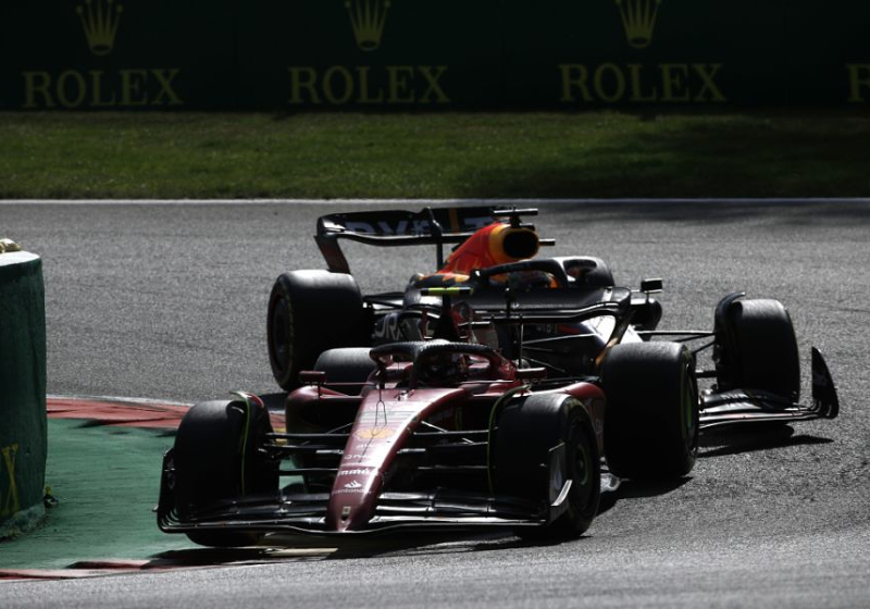Checo Pérez, a punto de recibir castigo de la FIA