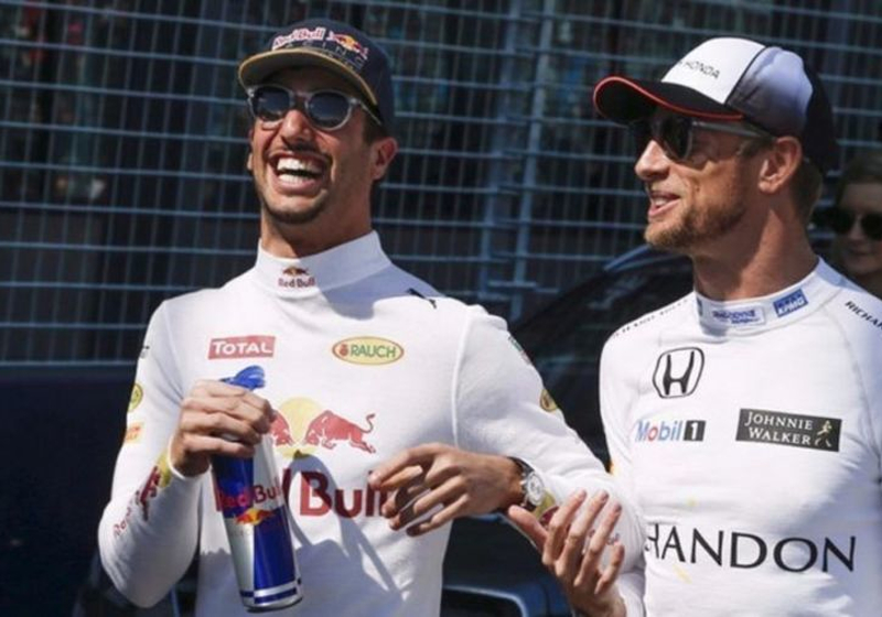 Button backs Ricciardo for Ferrari move