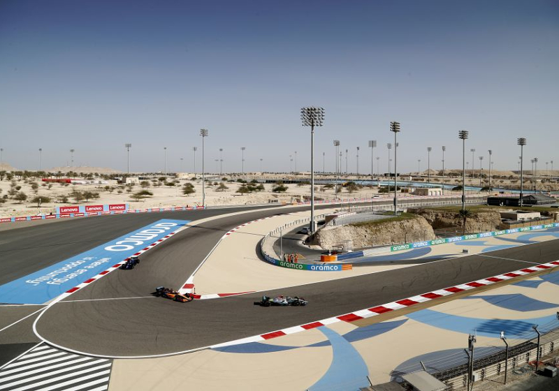 Bahréin compra acciones árabes de McLaren