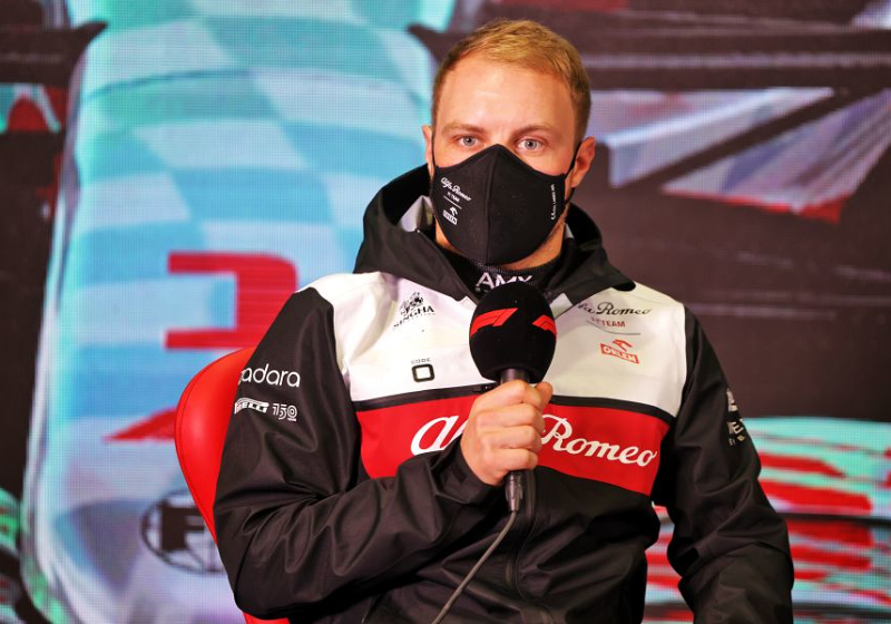 Bottas heeft kopzorgen bij C42: "Grootste zorg is het afleggen van een raceafstand"