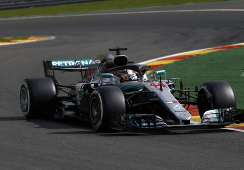 Kwalificatie België: Lewis Hamilton pakt pole position in bizarre ontknoping