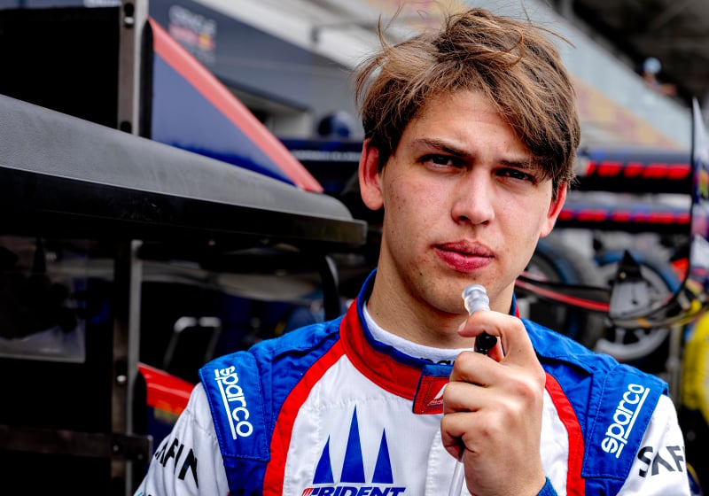 Van Hoepen werkt aan weg naar Formule 1: 'Gesprekken met verschillende teams'