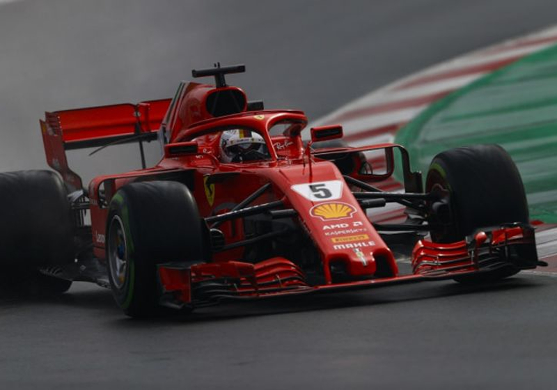 Sebastian Vettel: 'Snelheid Mercedes en Red Bull in racesimulatie niet representatief'