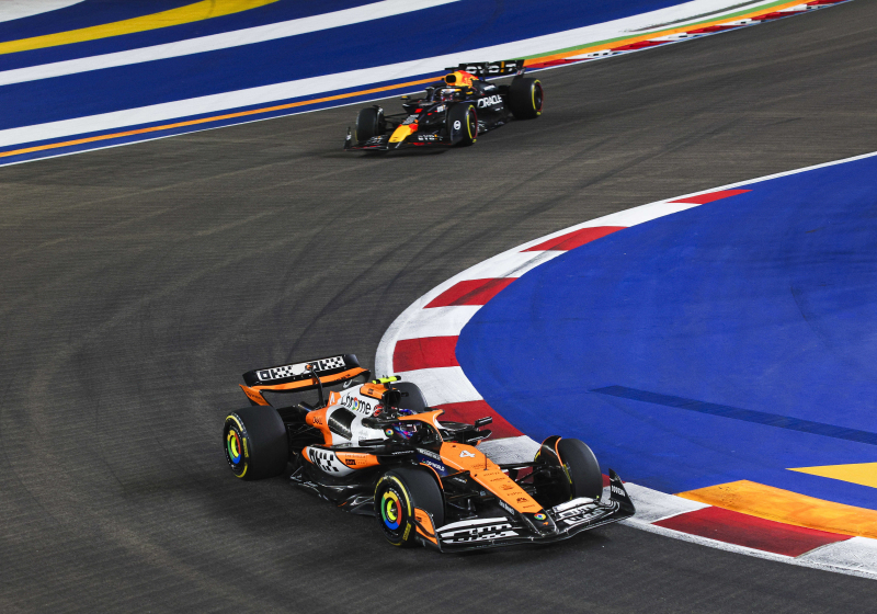 "Gefrustreerd" McLaren: "Hadden meer punten van Verstappen kunnen afpakken in Singapore"