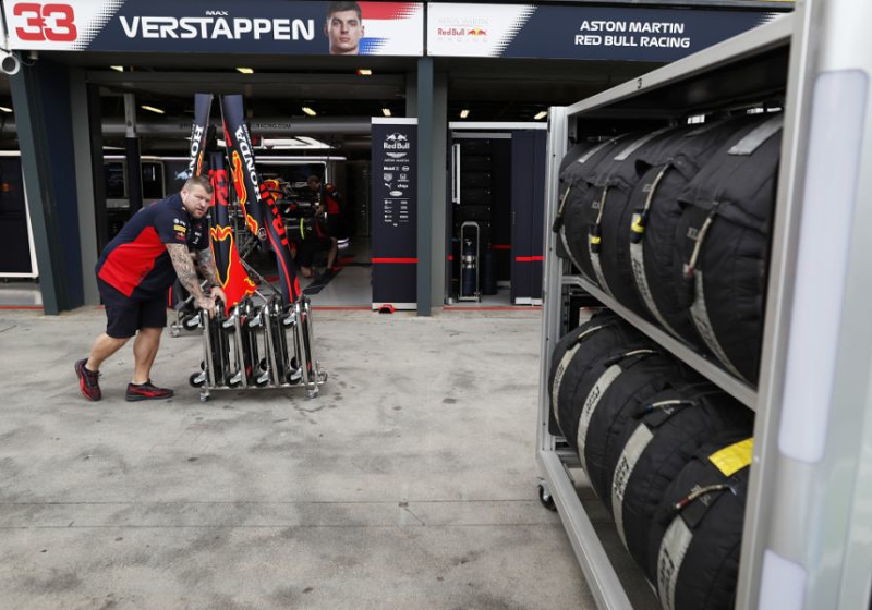 Drie teams wilden dat Australische GP doorging: ''We zijn racers, we komen om te racen''