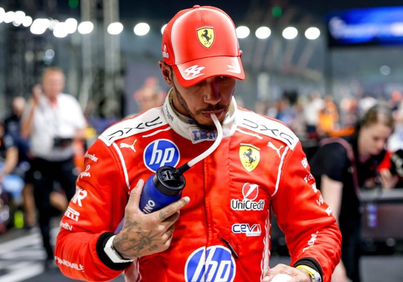Lewis Hamilton 'let down' Ferrari team with disastrous Singapore Grand Prix strategy error