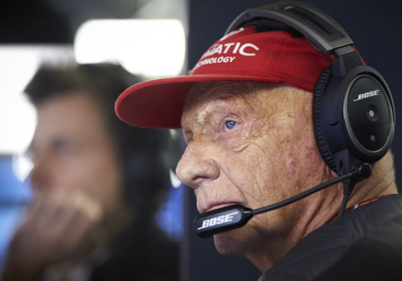 Zoon Lauda geeft update: 'Hoop dat we hem binnenkort weer in goede gezondheid zien'
