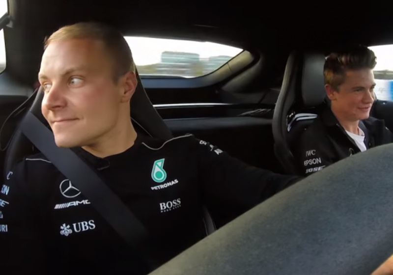 VIDEO: Bottas en fans draaien donuts in fraaie bolide van Mercedes