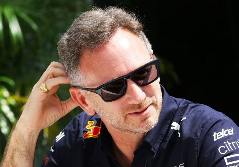 Horner celebrates Ricciardo F1 return at SWANKY dinner with former popstar