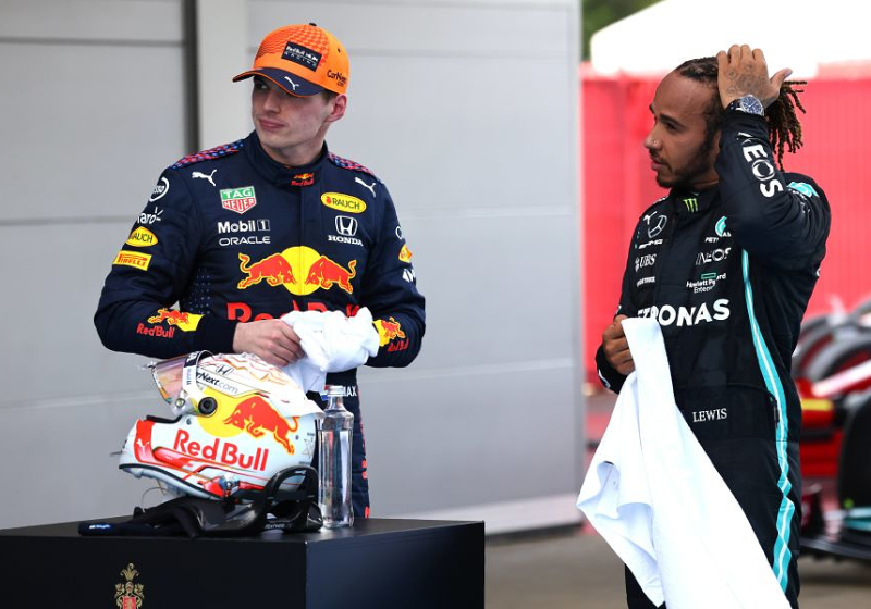 Verstappen reageert op fluitorkest richting Hamilton: 'Niet aan mij om ze daarop aan te spreken'