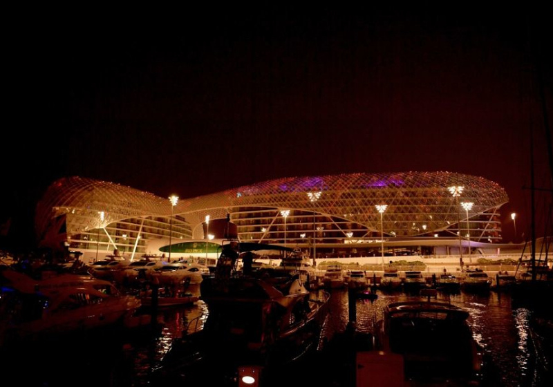 F1 team member desperate with search launched in Abu Dhabi marina