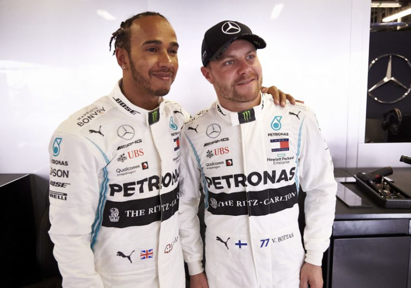 Surer: "Hamilton blijft bij Mercedes en zal zich inzetten om Bottas te behouden"