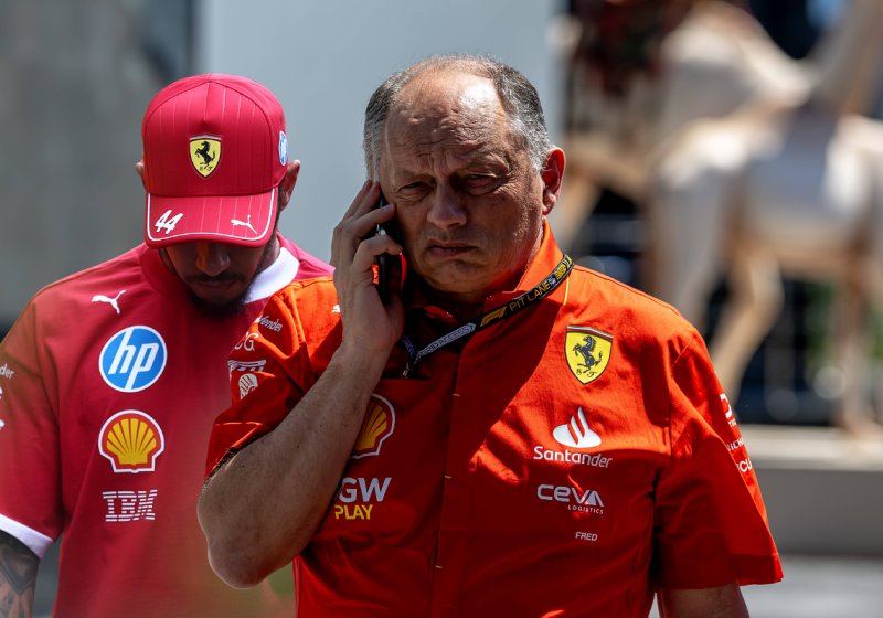 F1 Ferrari Oggi: Lewis Hamilton penalizzato; Incubo il GP del Brasile