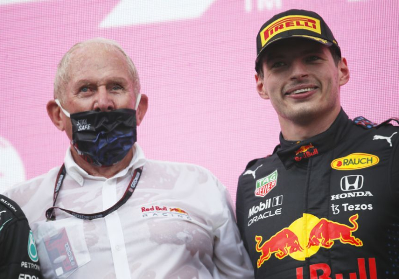 Red Bull sprak Verstappen aan na crash met Hamilton: 'Er moet wederzijds respect zijn'