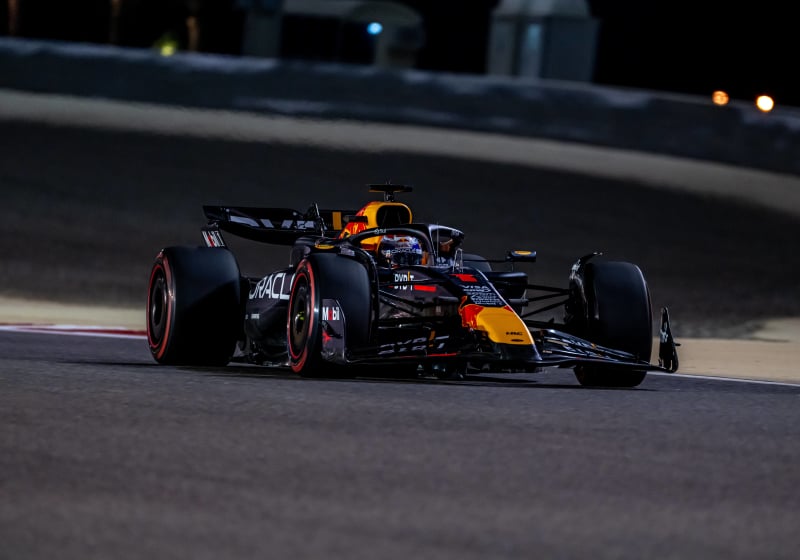 Checo Pérez, 5to en la qualy de Bahrein, Max gana la pole