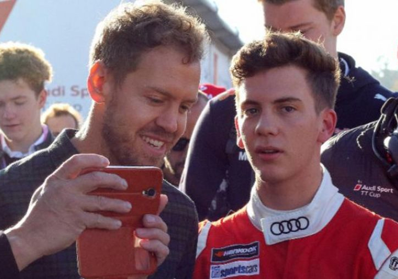 Vettel's brother signs for Mercedes