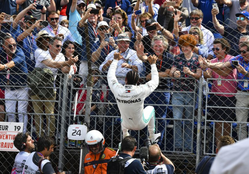 Hamilton dedicates Monaco pole to Lauda