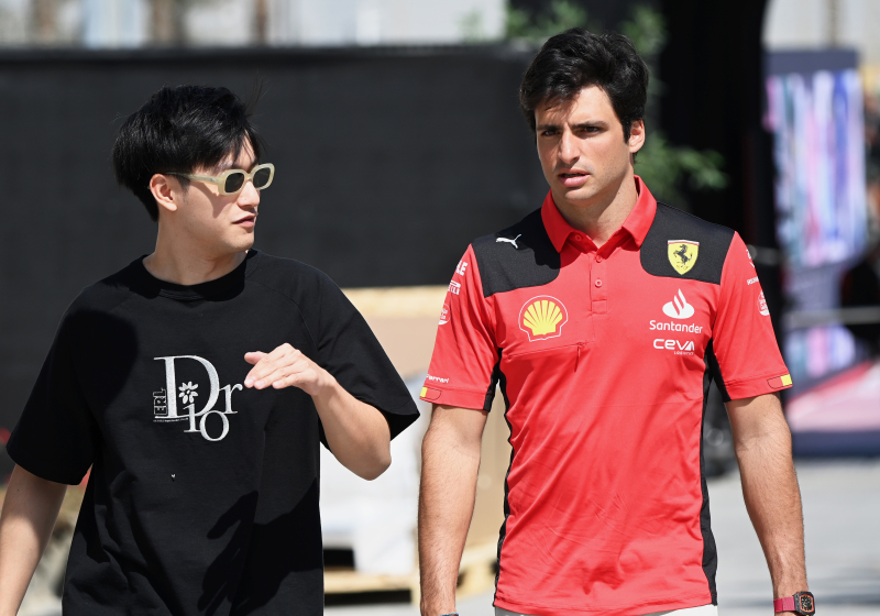 McLaren estrena en Singapur; Zhou renueva; Sainz pide experimentar - Resumen GPFans