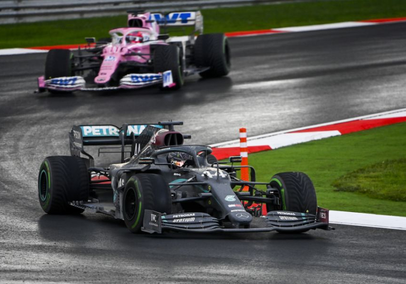 Grand Prix Turkije: Hamilton pakt zege én wereldtitel, pech voor Verstappen