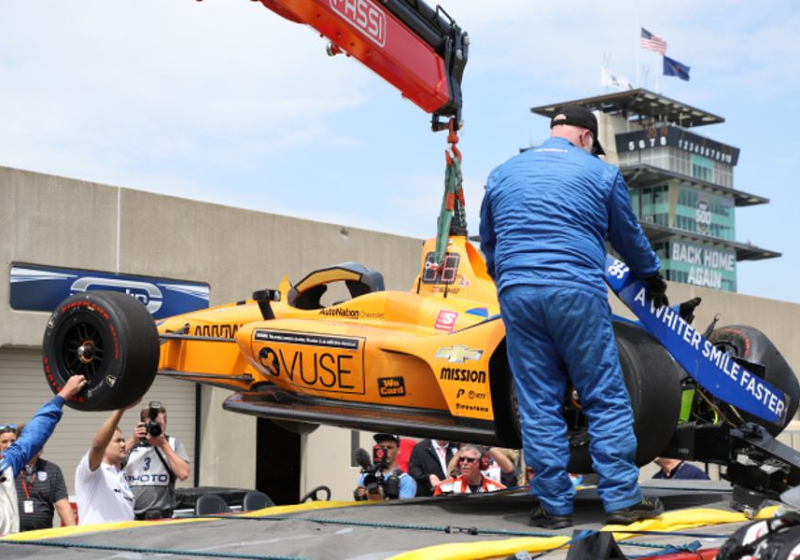 VIDEO: Alonso in huge crash in Indy test