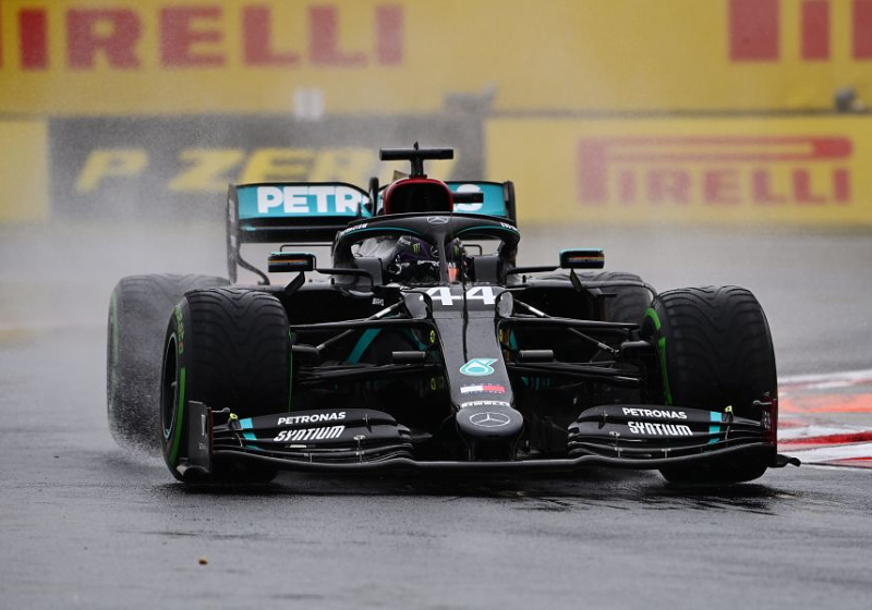 Hamilton anticipating a "tough battle" with Red Bull in Hungary