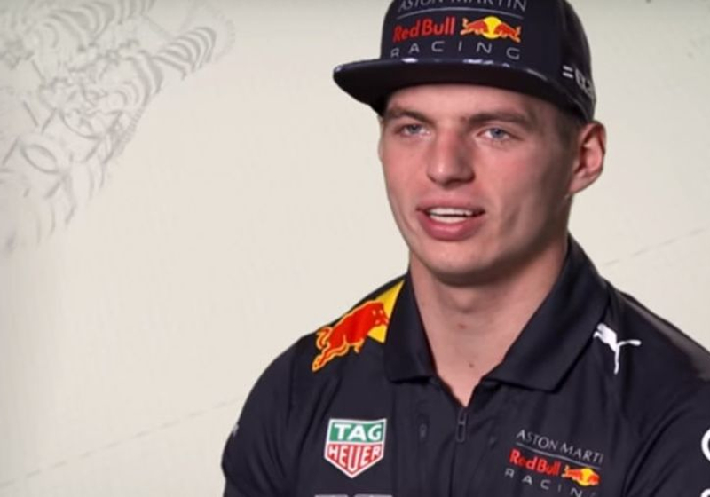 VIDEO: Max Verstappen blikt vooruit: 'Niet te hoopvol, tests zeggen ook niet alles'