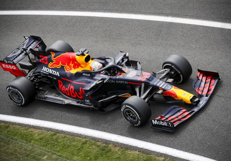 Pirelli vol lof over Verstappen en Red Bull: "Strategie perfect beoordeeld"