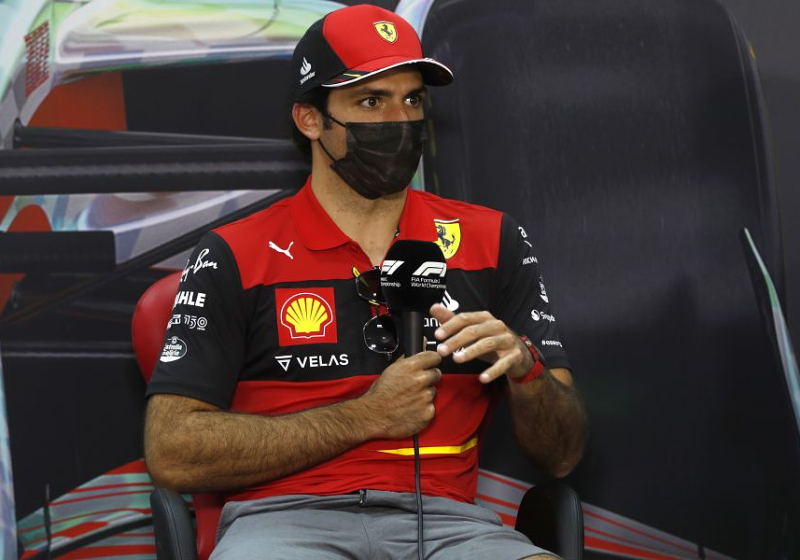 Sainz ontvangt reprimande voor 'unsafe release'