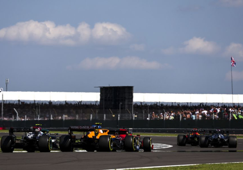 Mercedes verwacht in 2022 titelconcurrent in Ferrari