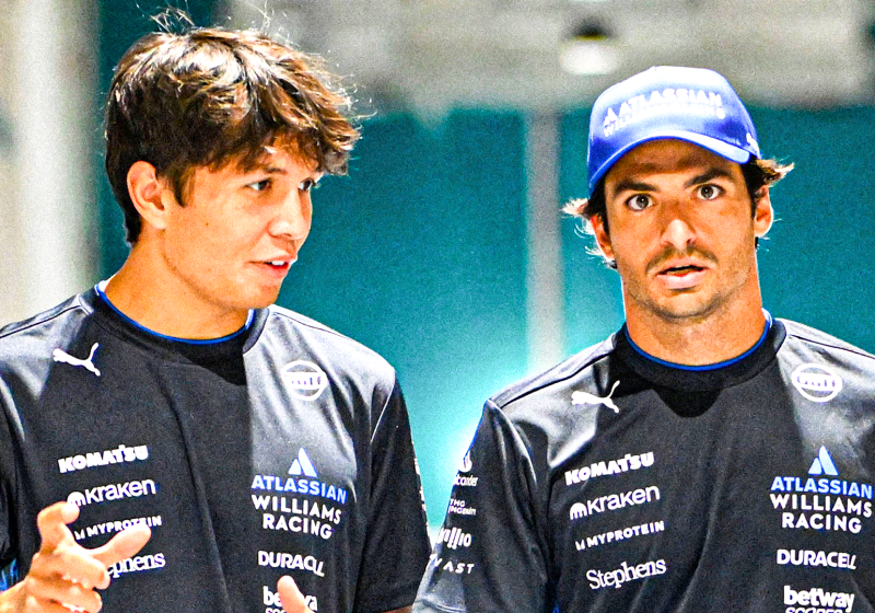 Sainz, Albon, socials