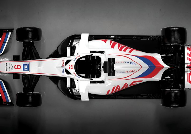 Schumacher reageert voor het eerst op controversiële livery: "Ziet er beestachtig uit"