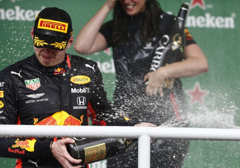 Horner: "Overwinning Verstappen is aan haar te danken"