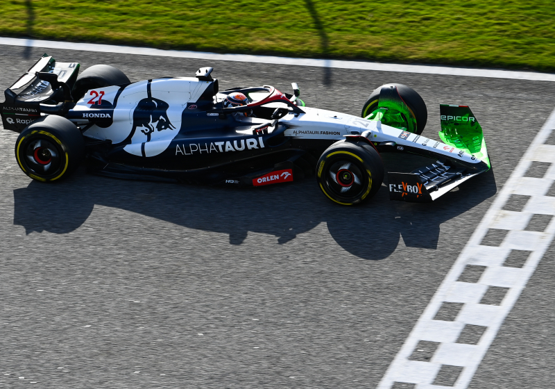 F1 LIVE - Reports: Red Bull consider AlphaTauri sale