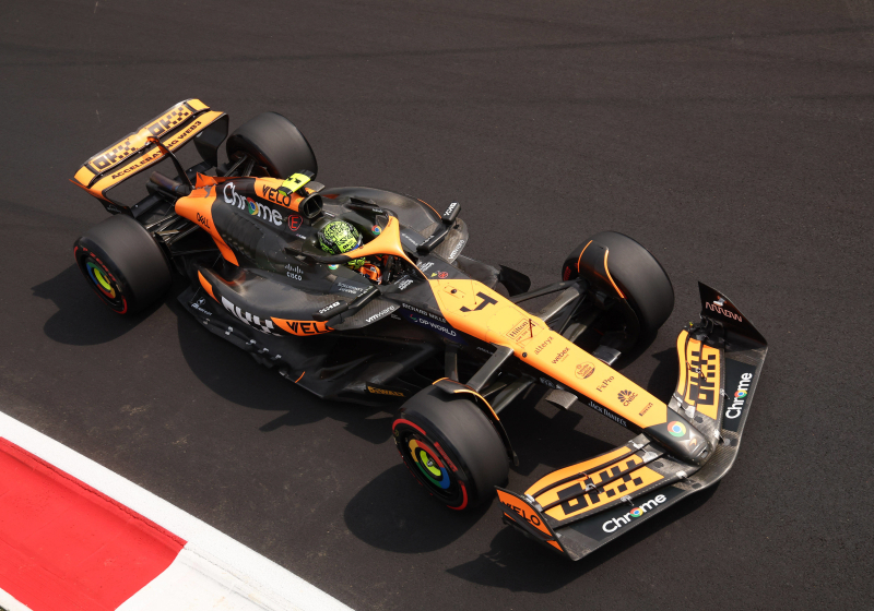 Norris pakt pole voor Grand Prix van Italië, Verstappen op teleurstellende zevende plaats