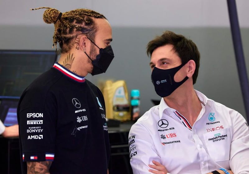 Doornbos snapt Mercedes niet: "Het kampioenschap is voor jullie, we geven het op"