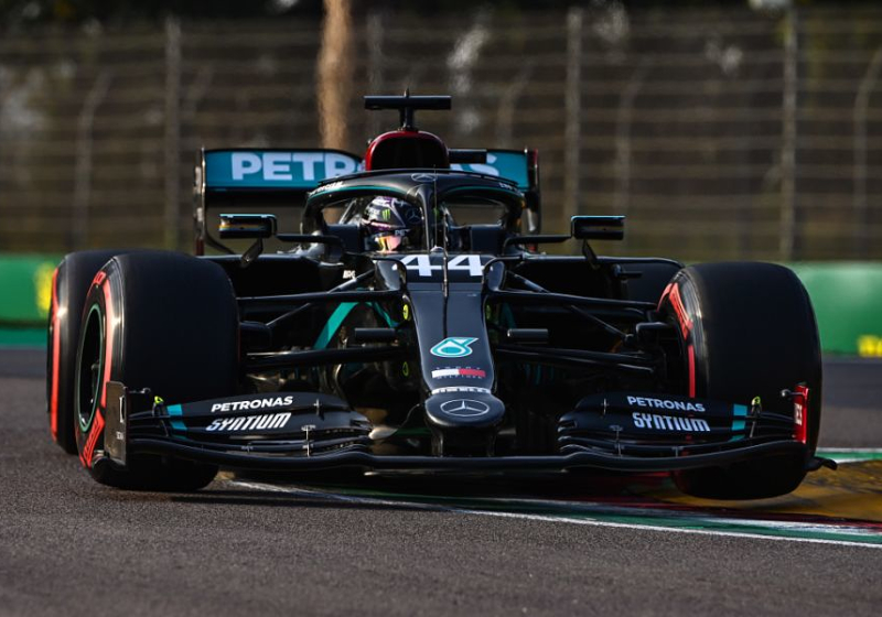 Grand Prix Emilia-Romagna: Hamilton wint, ongelukkige uitvalbeurt Verstappen