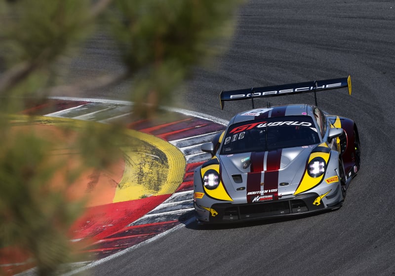 Morris Schuring verdient pole position in Portimão, Verstappen-AMG teleurstellend op P15