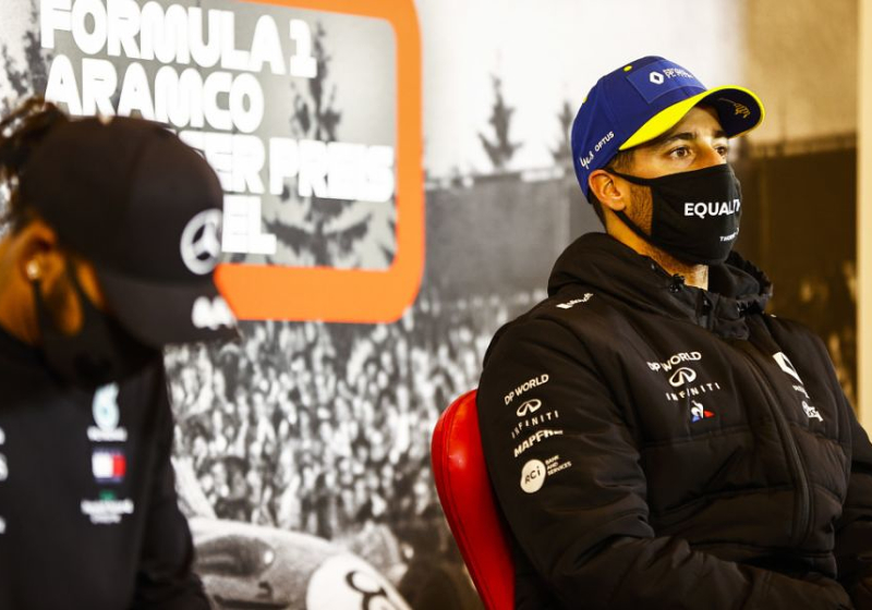 Ricciardo dolt met Hamilton: "Alsjeblieft, dien geen protest in! Niet vandaag!"