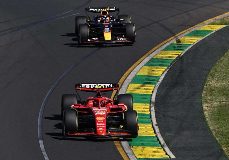 HEROICA victoria de Carlos Sainz en Australia; Checo, quinto