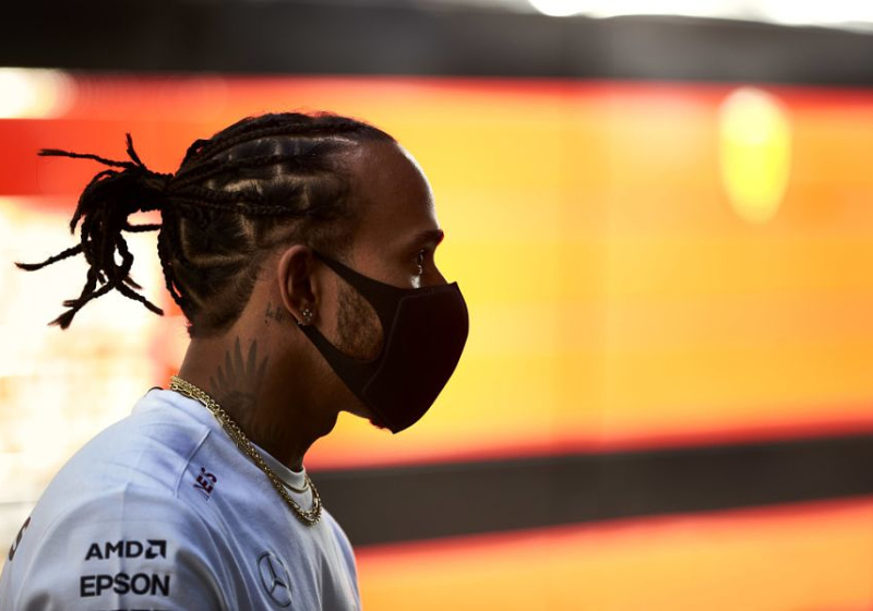 Hamilton over strijd tegen racisme: "Geen racist zijn, is niet genoeg"