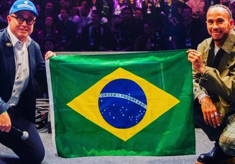 Hamilton "honoured" by Brazilian citizenship offer