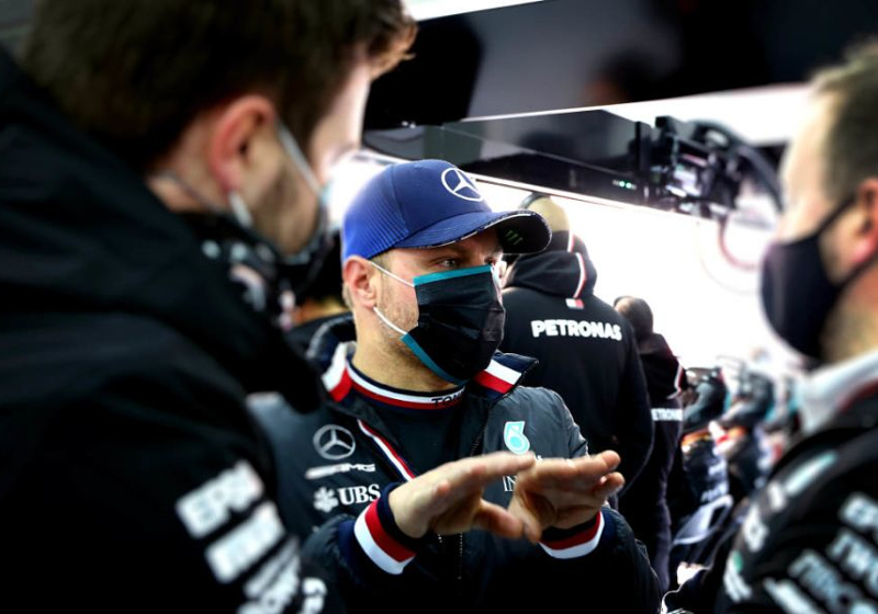 Bottas weet niet hoe hij Verstappen had moeten verslaan: 'Niet veel geluk'
