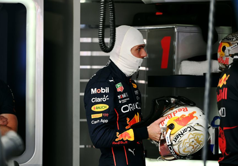 Verstappen over boordradio na crash Pérez in kwalificatie: "F*ck sake!!"