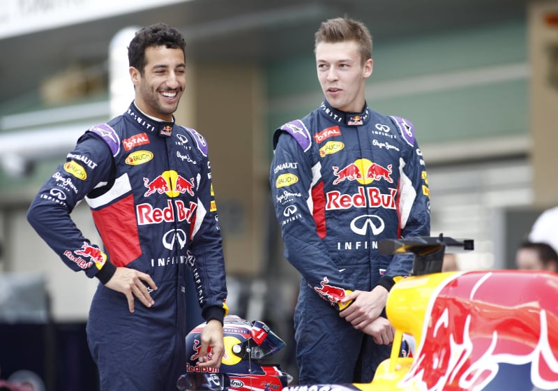 Daniel Ricciardo and Daniil Kvyat at the 2015 Abu Dhabi Grand Prix