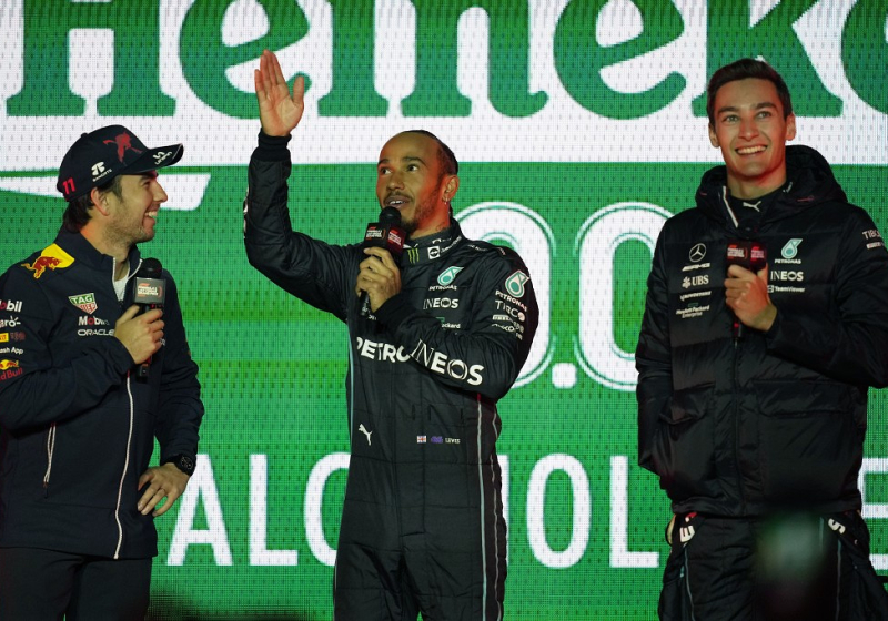 'Achtvoudig' wereldkampioen Hamilton ontvangt ereburger-status: Groot feest tot gevolg