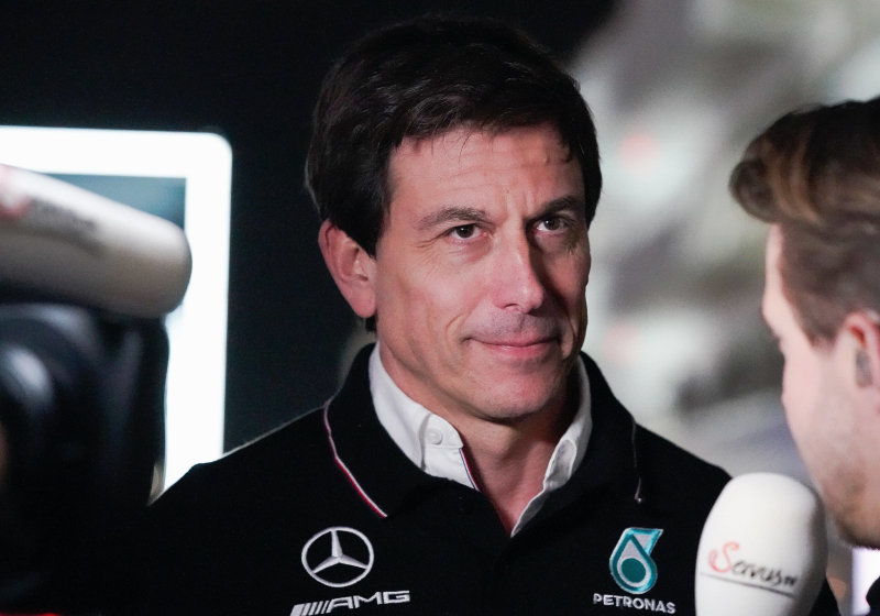 F1 driver COULD land heroic Mercedes seat