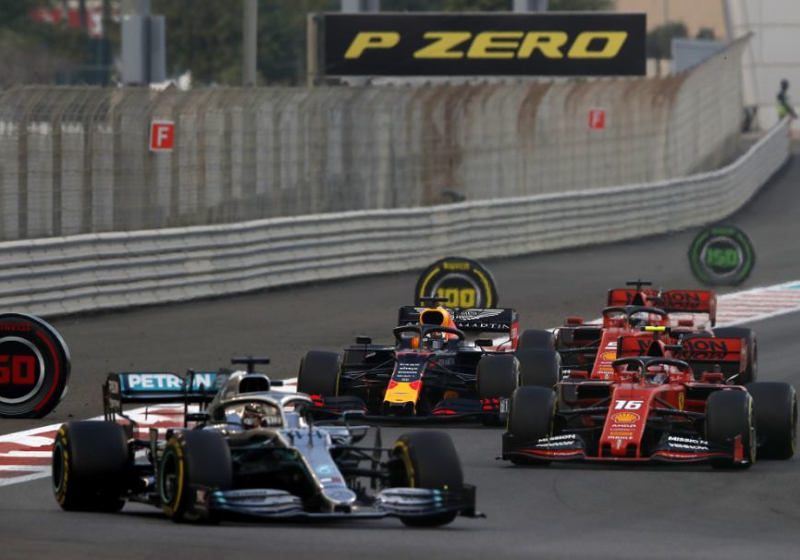 Marko vuurt eerste salvo: "Ferrari niet op ons niveau"